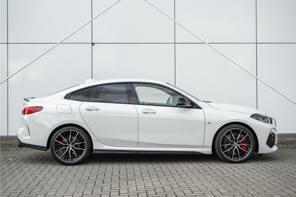 BMW 2 Serie 13