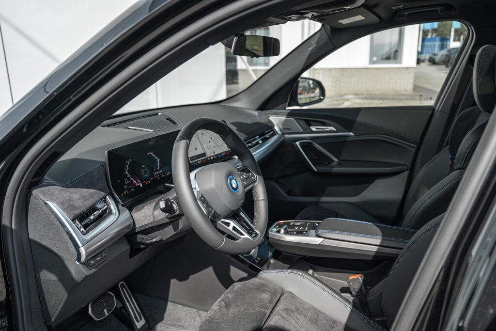 BMW X1 12