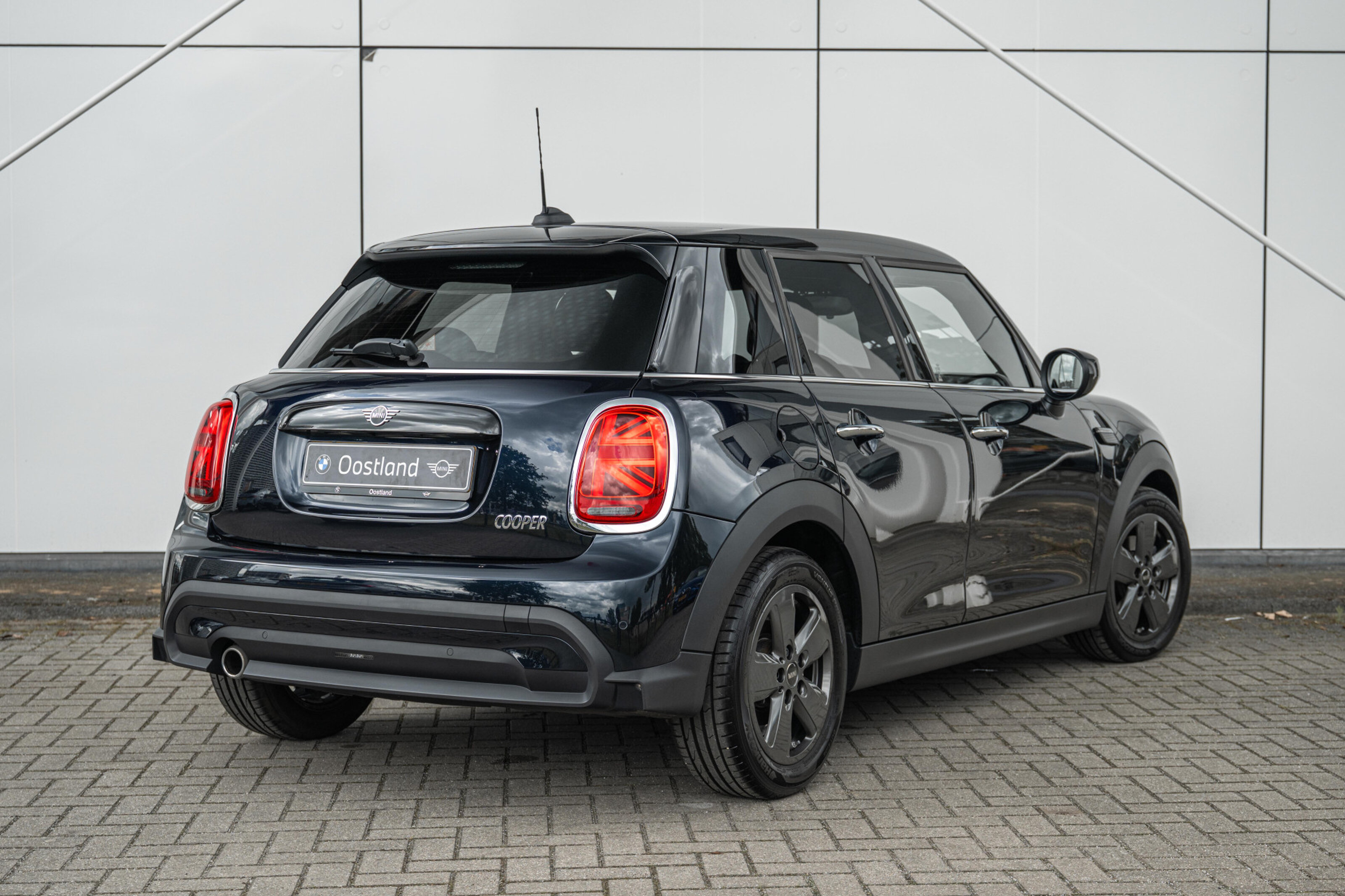 MINI Cooper Hatchback Classic Automaat