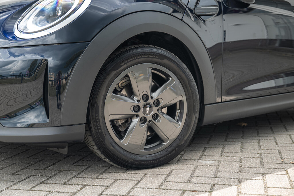 MINI Cooper 8