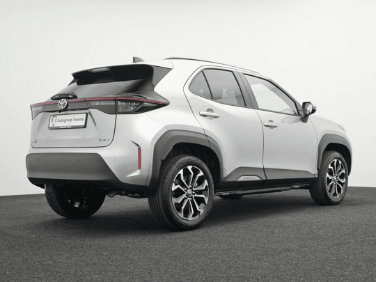 Toyota Yaris Cross 1.5 Hybrid 130 Executive | Private lease 599,- p.m. |