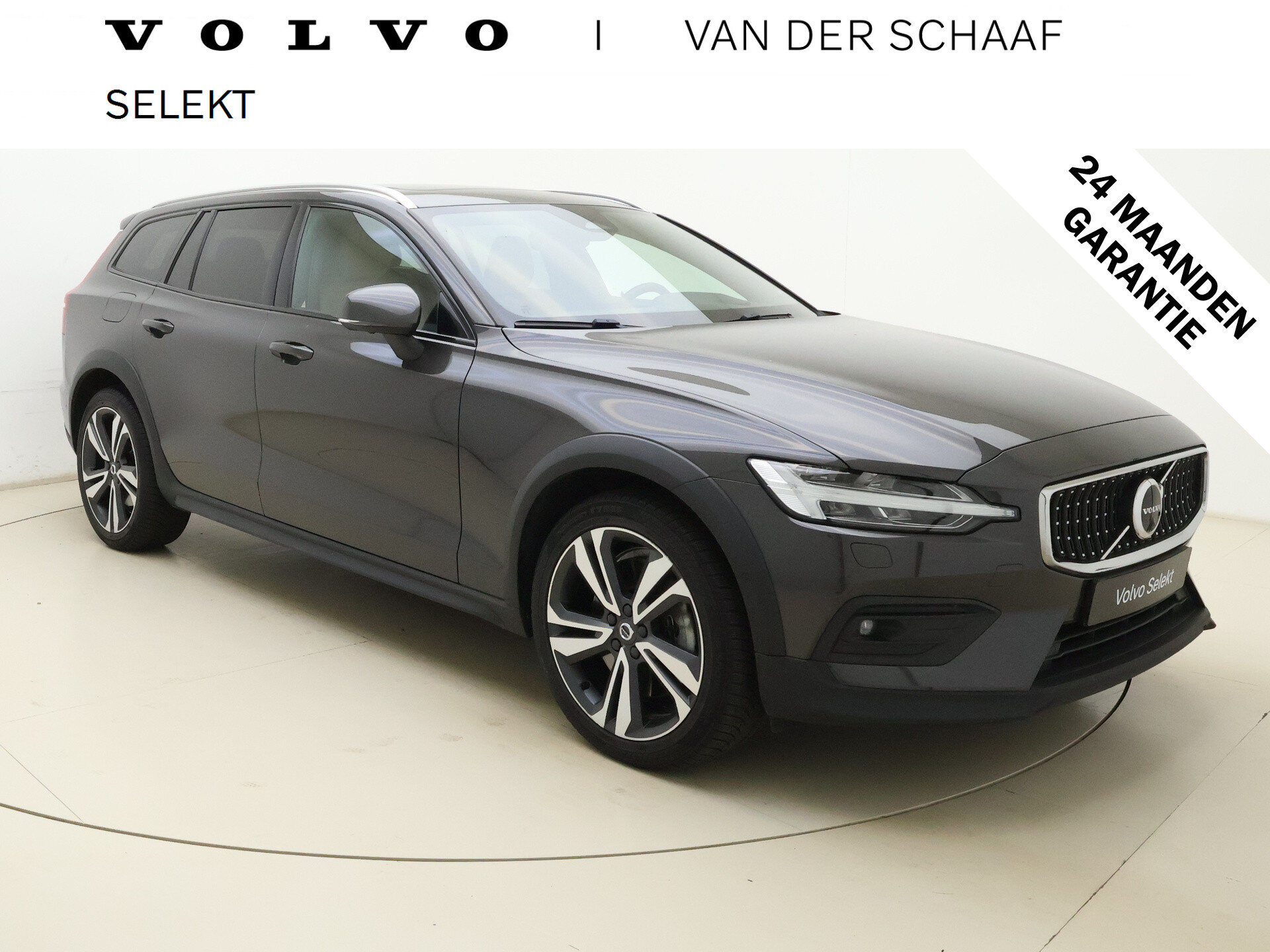 Volvo V60 Cross Country B5 AWD Pro