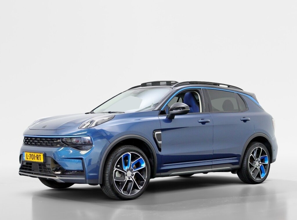 Lynk & Co 01 1.5 | Panoramadak | Adaptieve Cruise control | Stekkerhybride