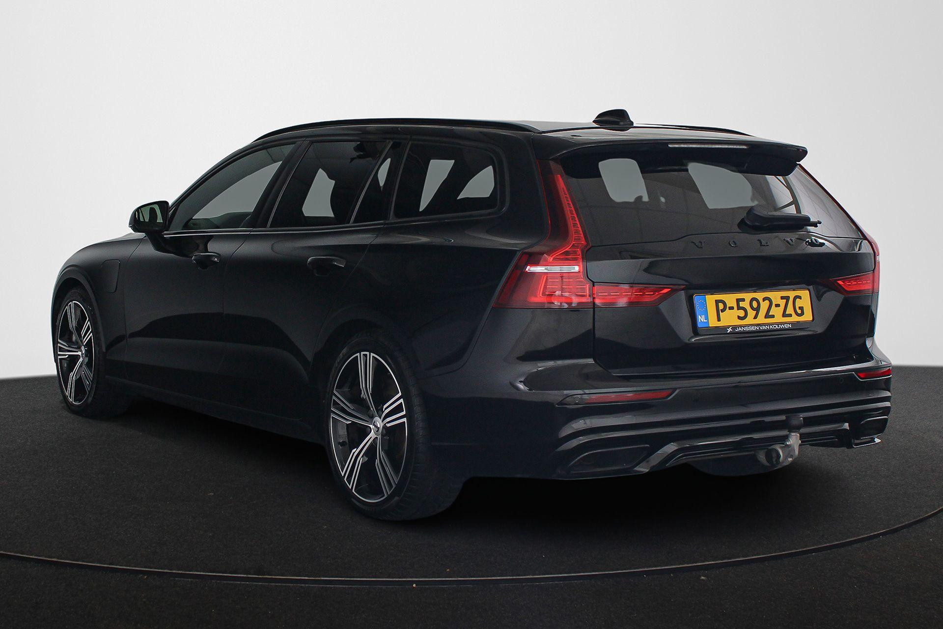 Volvo V60 2.0 T6 Recharge AWD R-Design - Afbeelding 4