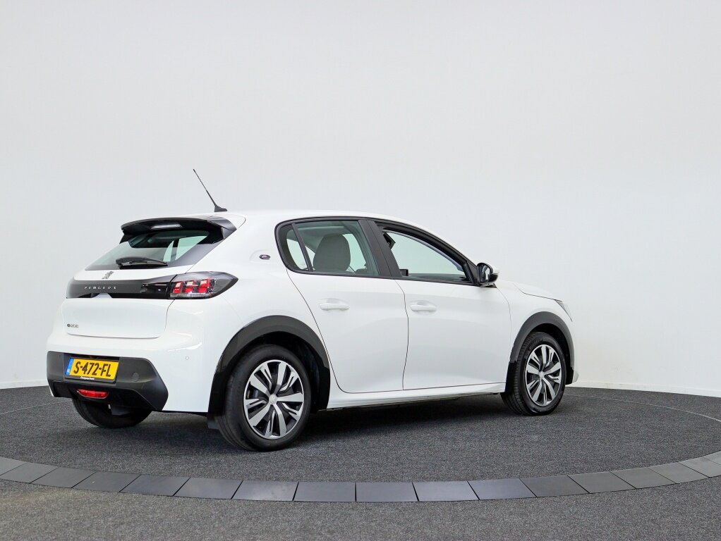 Peugeot e-208 EV Active 50 kWh | Navigatie | Camera | Cruise control - Afbeelding 2
