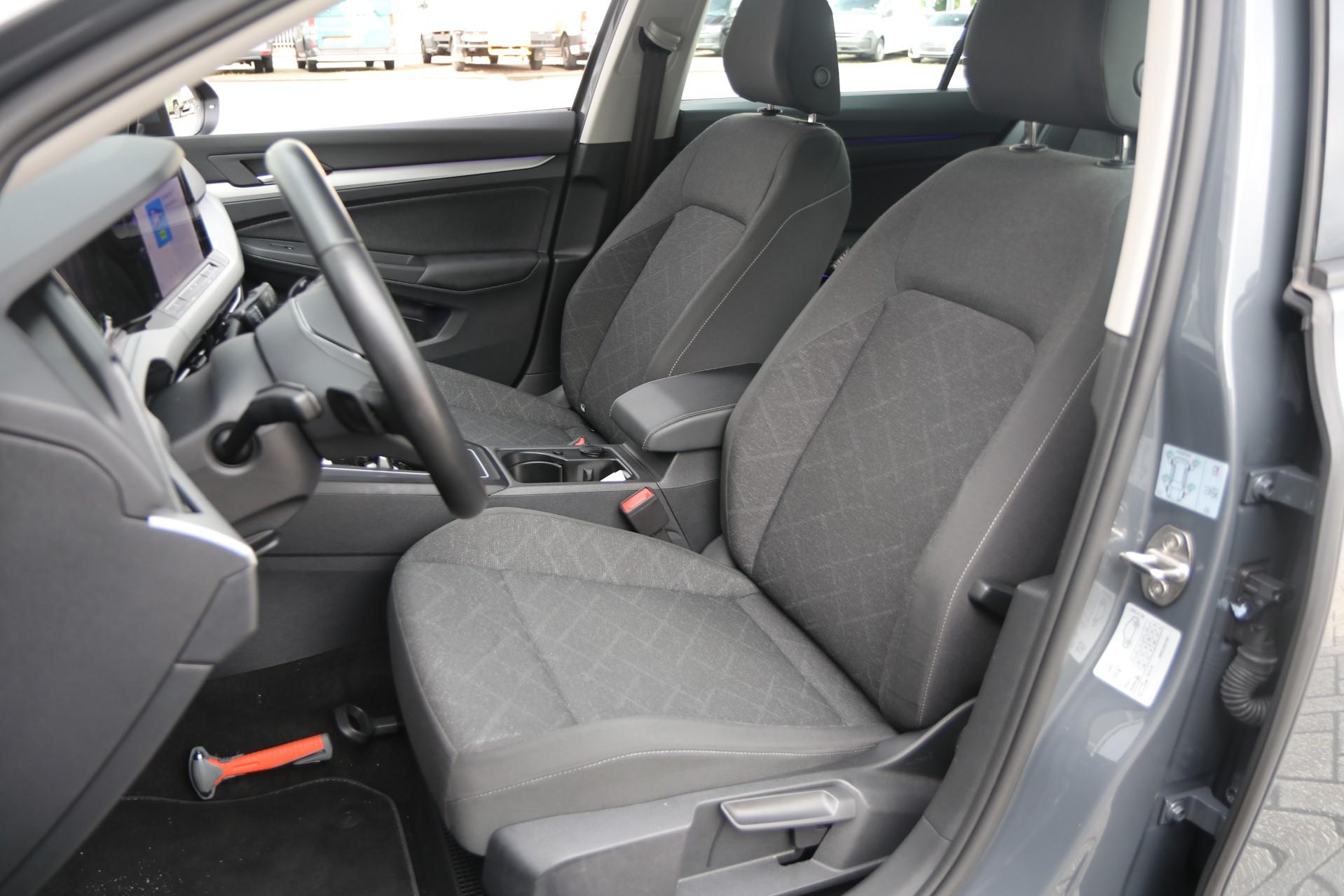 Volkswagen Golf Variant 1.0 eTSI 110pk DSG Life - Afbeelding 4