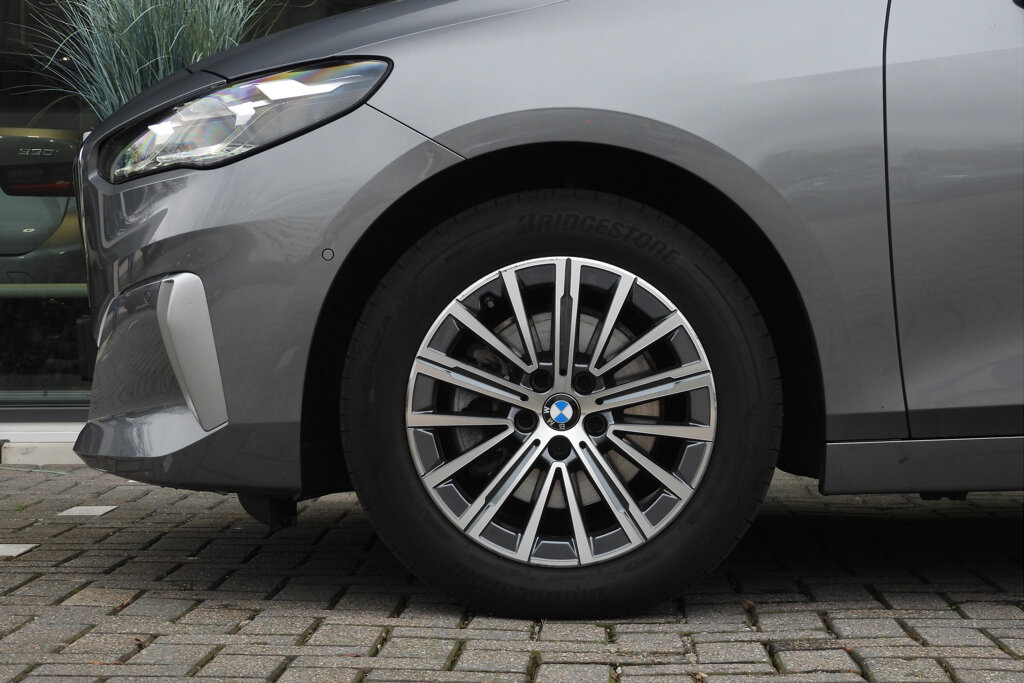BMW 2 Serie 9