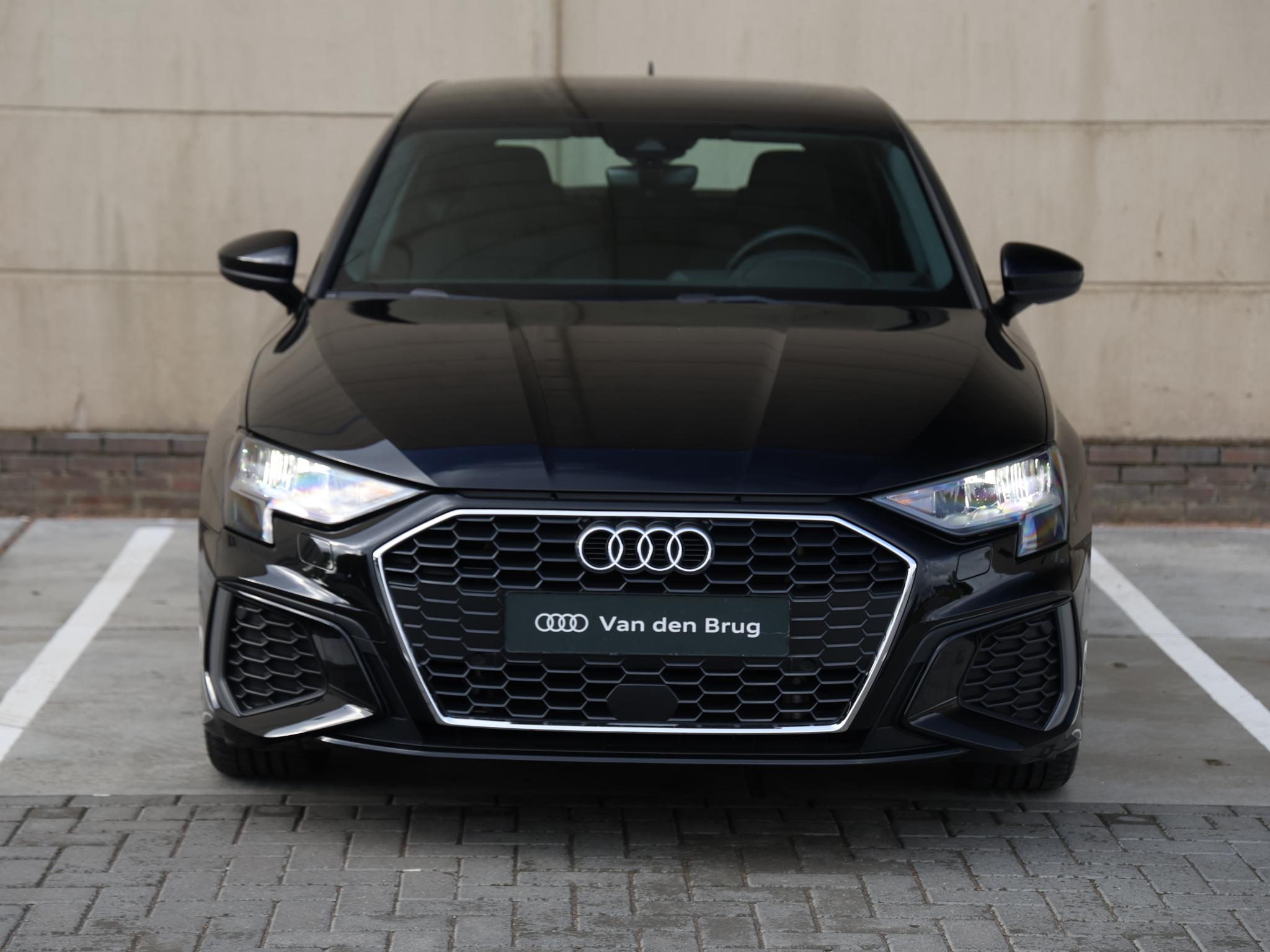 Audi A3 Sportback 40 TFSI e Business edition - Afbeelding 4