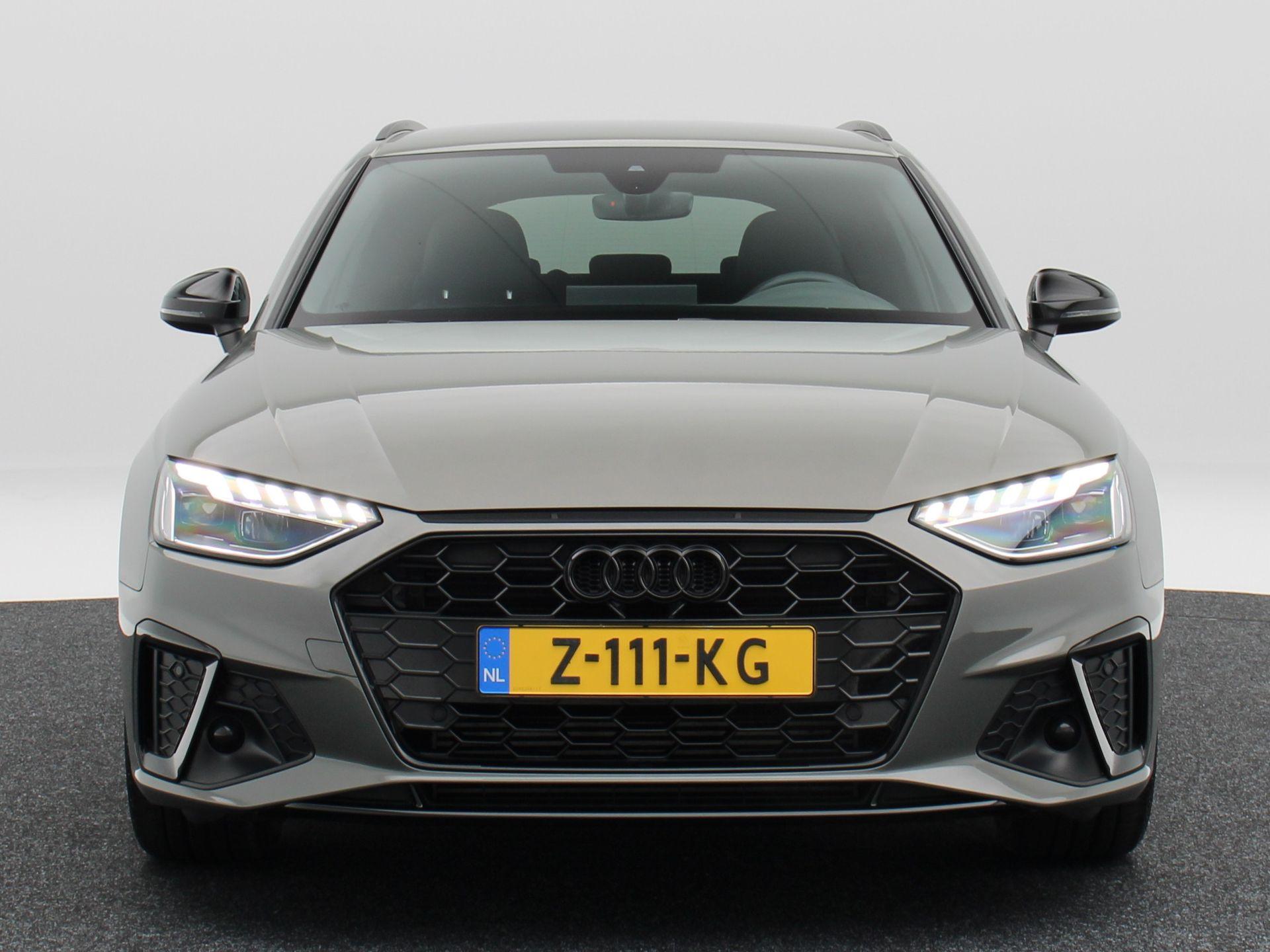 Audi A4 Avant 35 TFSi 150 Pk Automaat S Line Competition - Afbeelding 4