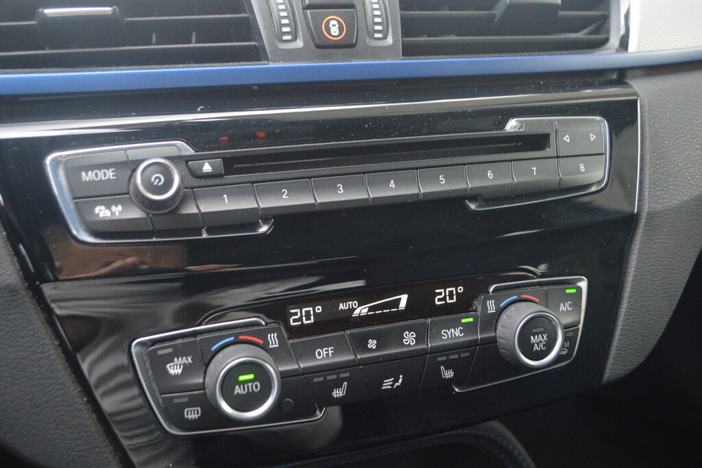 BMW X1 13
