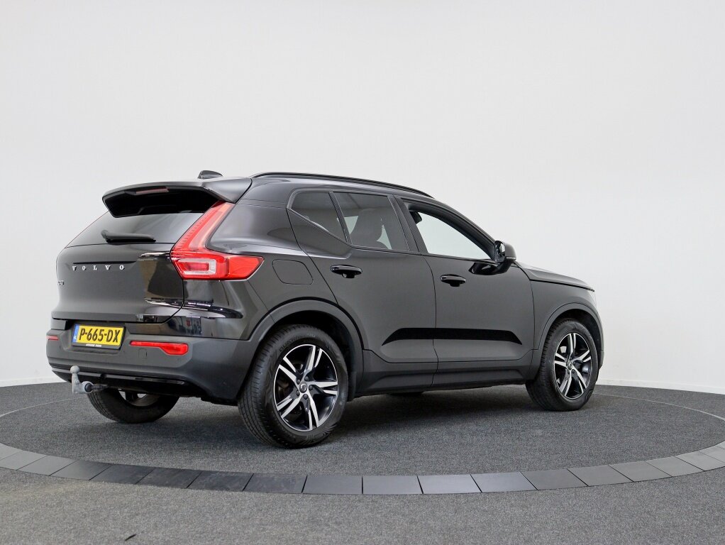Volvo XC40 1.5 T3 Inscription | Navi | Elek. trekhaak | Panoramadak - Afbeelding 2