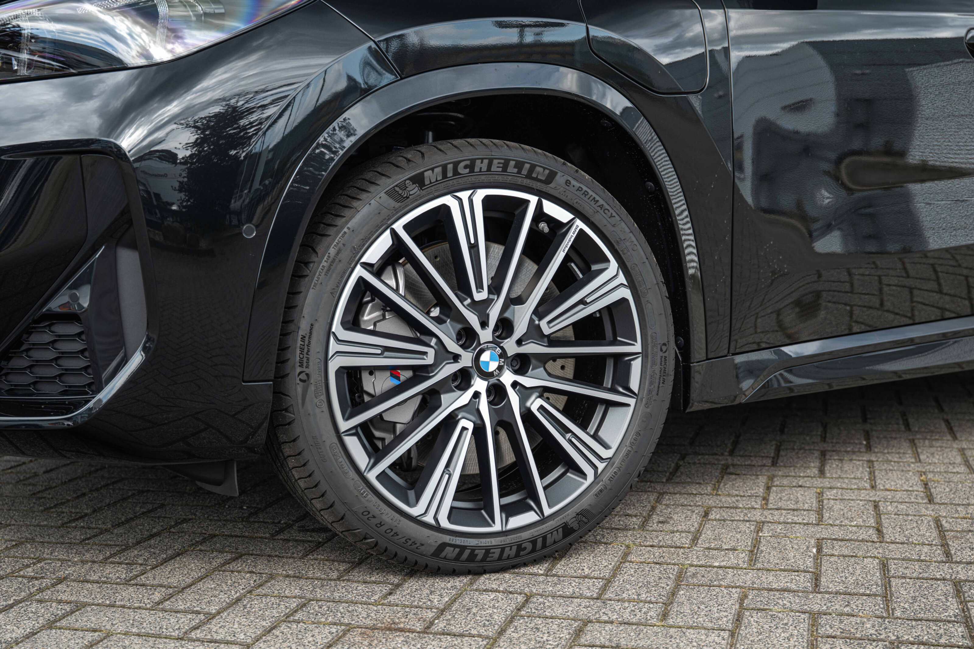 BMW X1 8