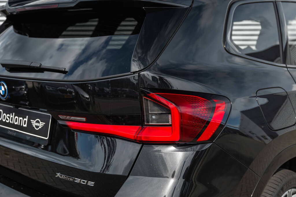 BMW X1 16