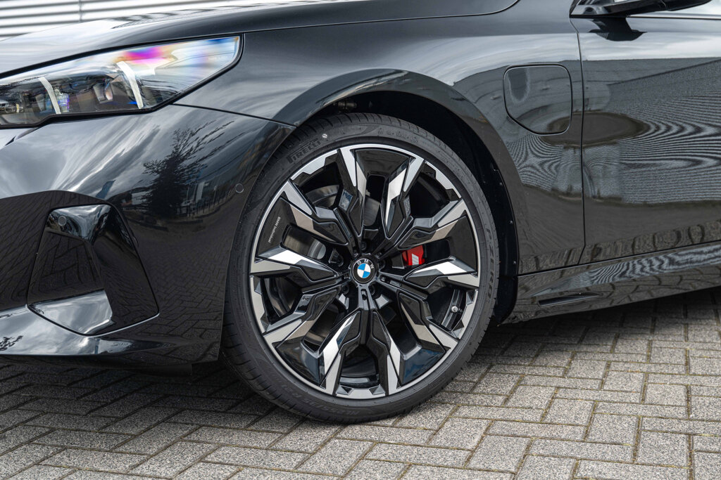 BMW 5 Serie 8
