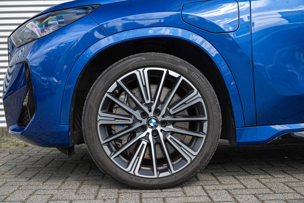 BMW X1 12