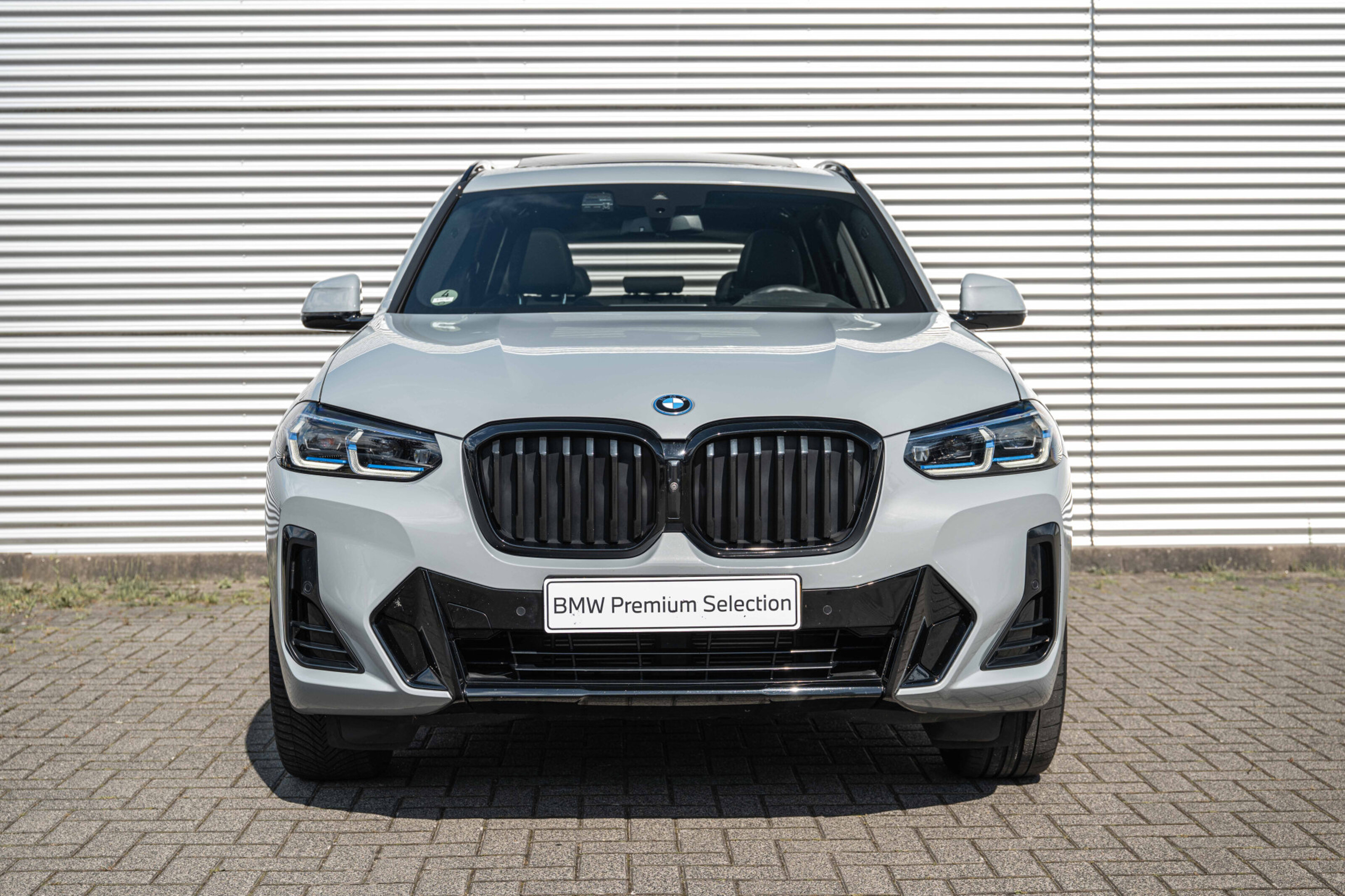 BMW X3 7