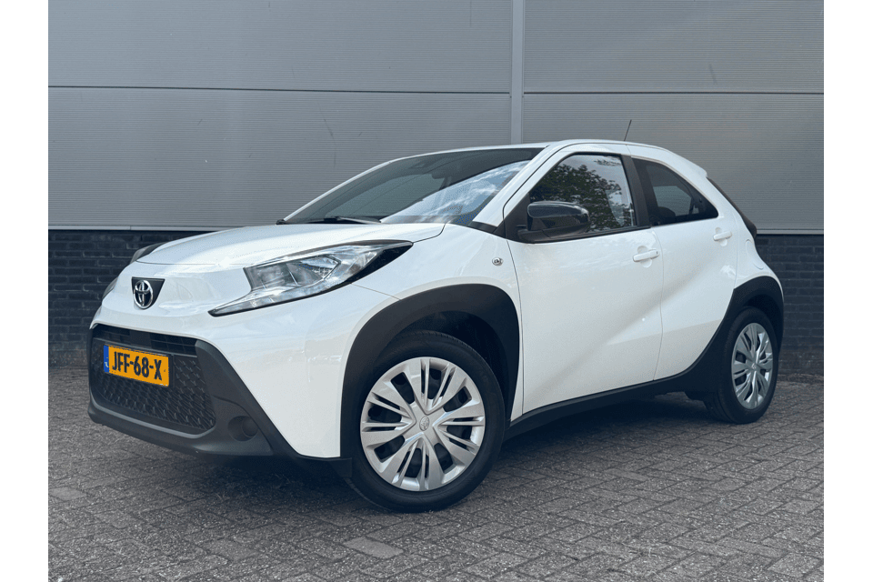 Toyota Aygo X 1.0 VVT-i MT Play - Afbeelding 1