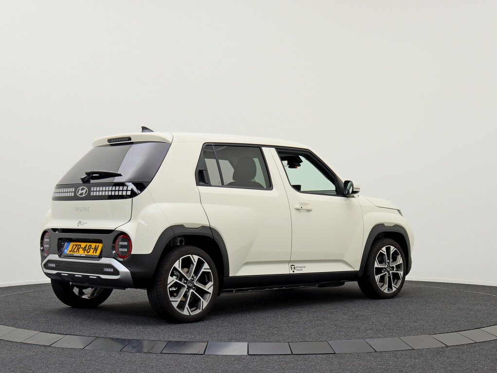 Hyundai Inster Pulse 49 kWh | DEMO-voordeel | private lease €439 p.m. - Afbeelding 2