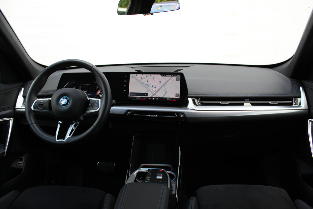 BMW X1 12