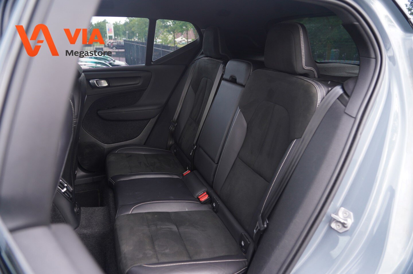 Volvo XC40 1.5 PHEV T5 | Recharge | R-design | Dig. Cockpit | Trekhaak | LED | Adaptive Cruise | Camera | 19" LM - Afbeelding 5