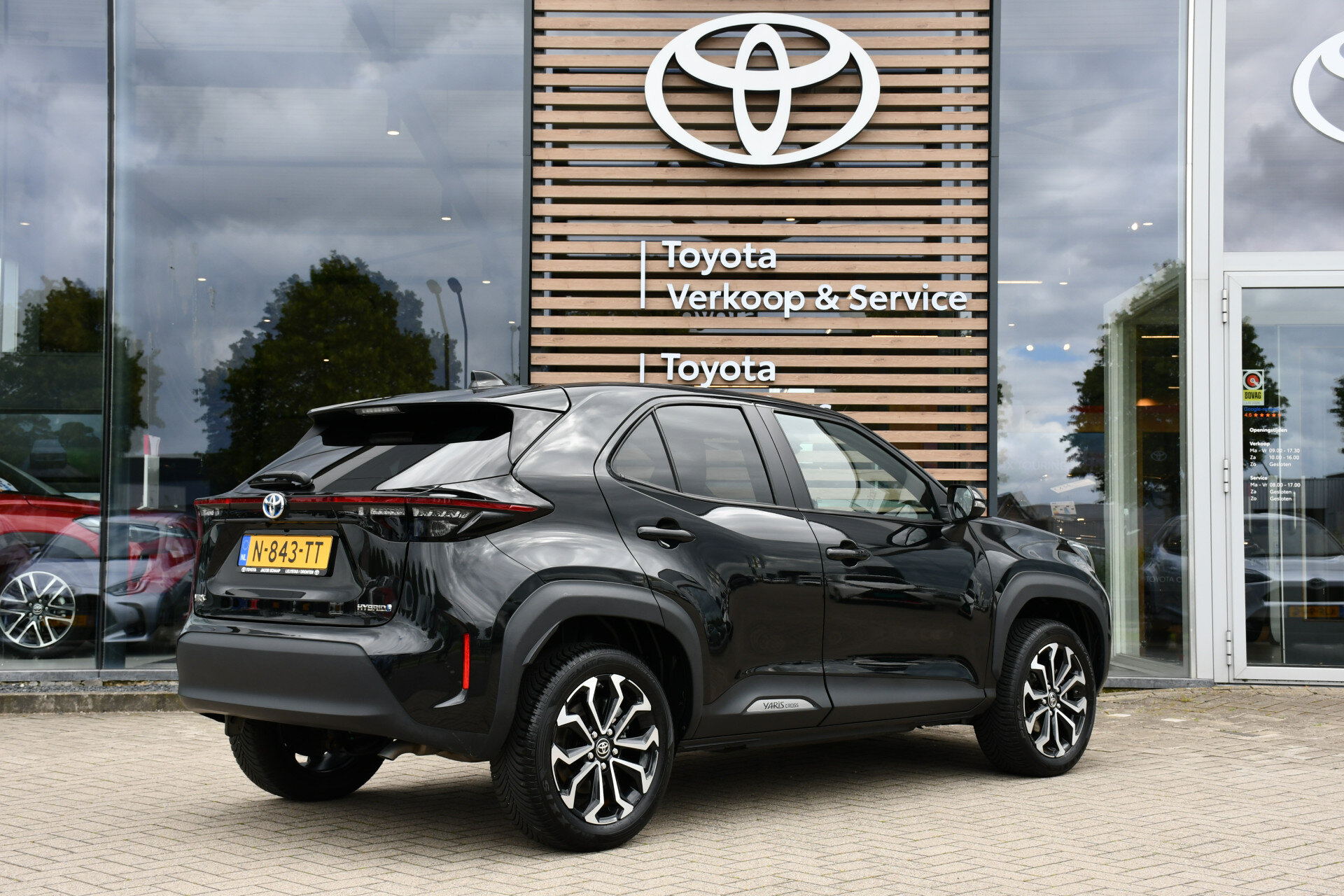 Toyota Yaris Cross 1.5 Hybrid First Edition Automaat 116pk - Afbeelding 3