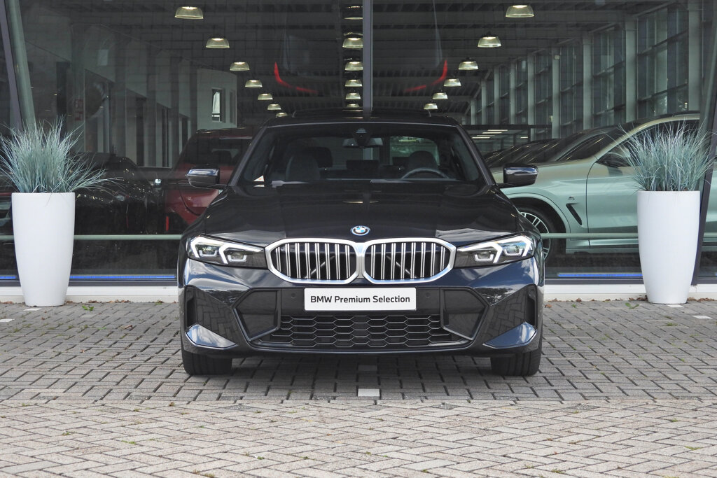 BMW 3 Serie 8