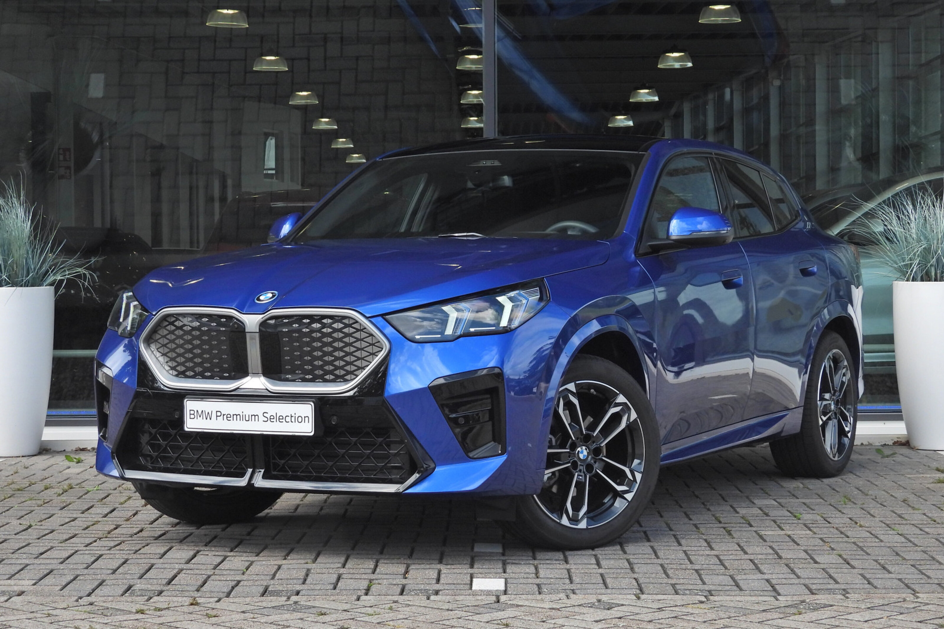 BMW iX2 eDrive20 M Sport