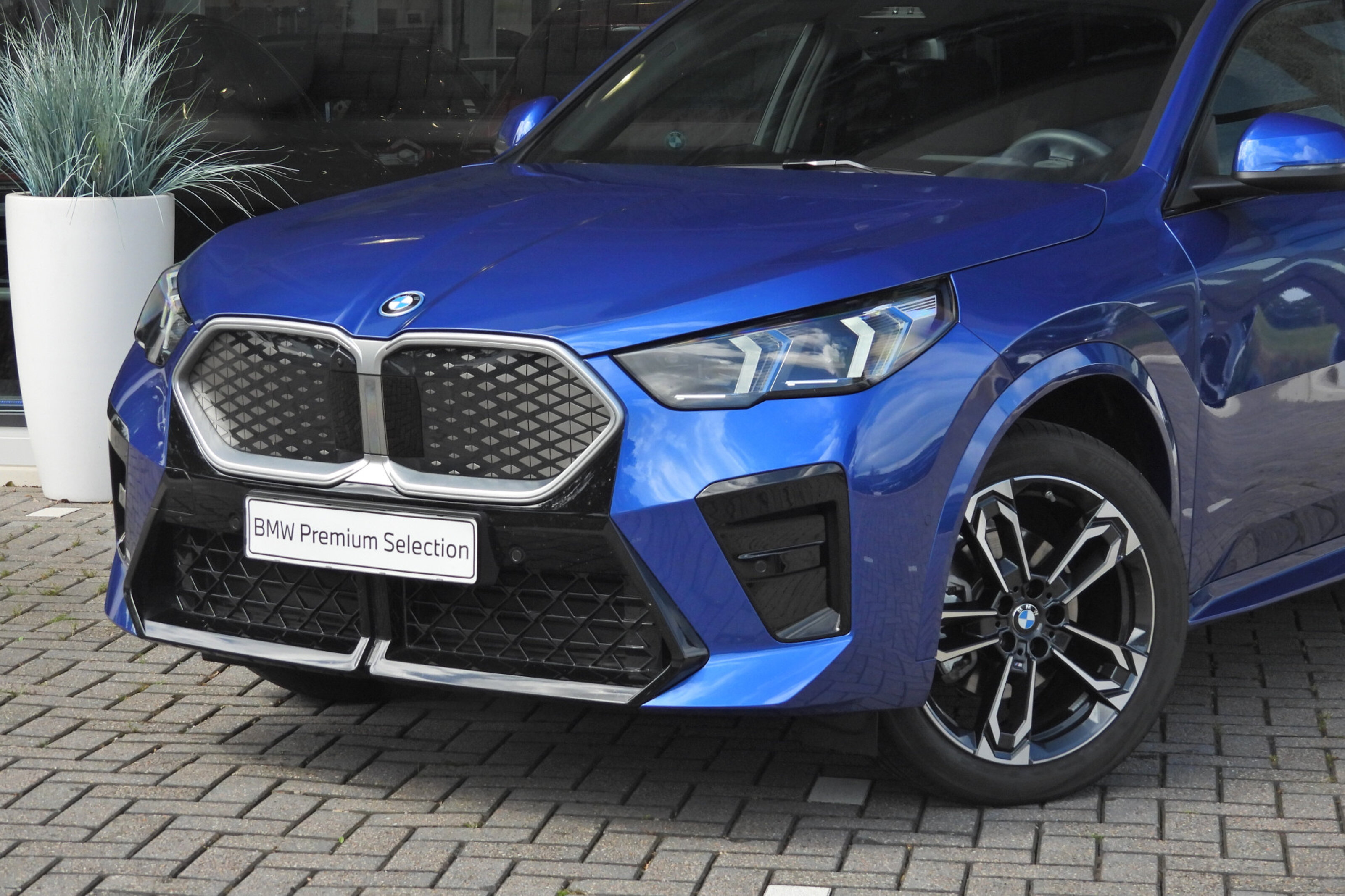 BMW iX2 eDrive20 M Sport