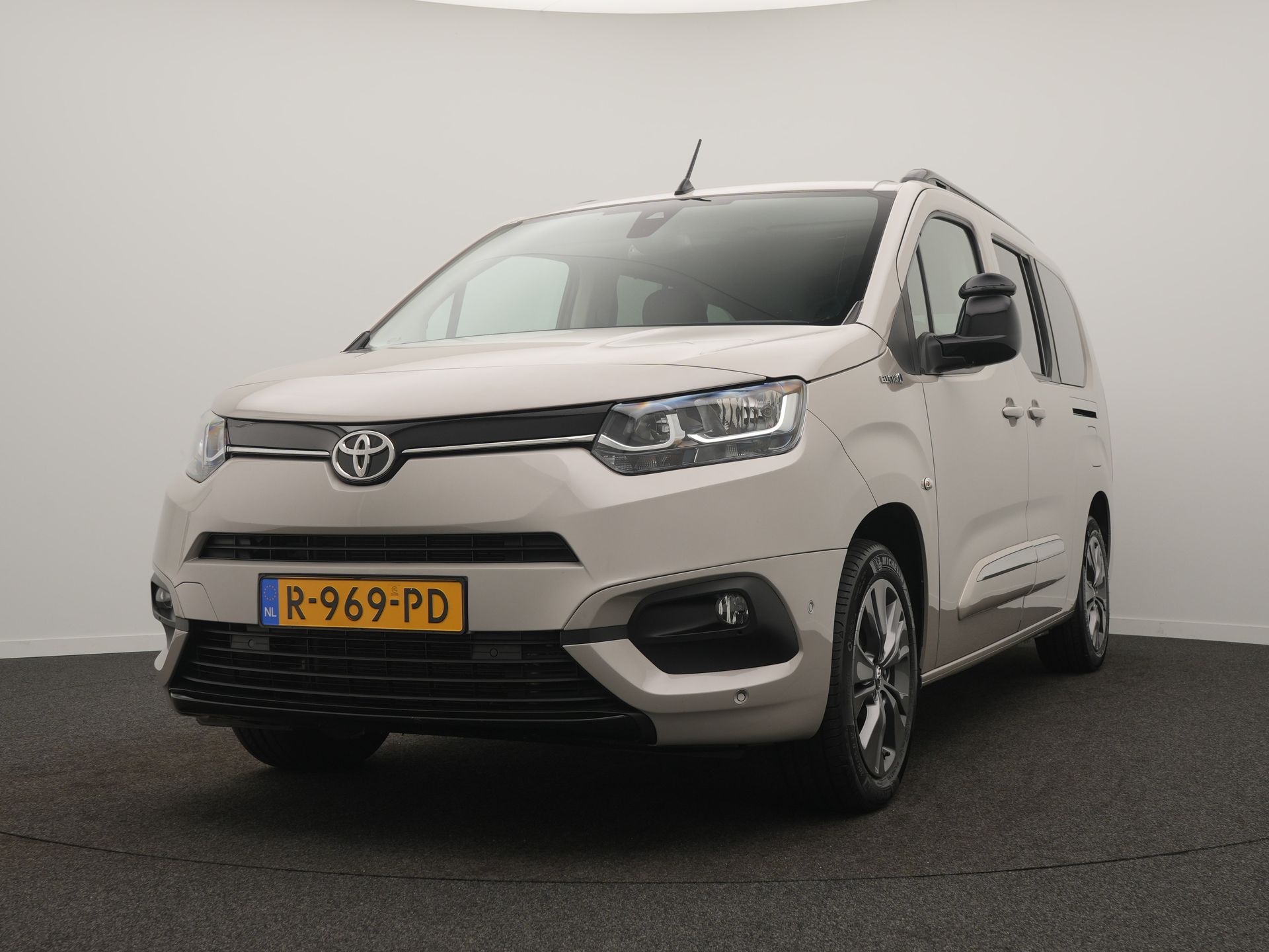 Toyota ProAce CITY Verso Electric Dynamic Long 50 kWh - Afbeelding 5