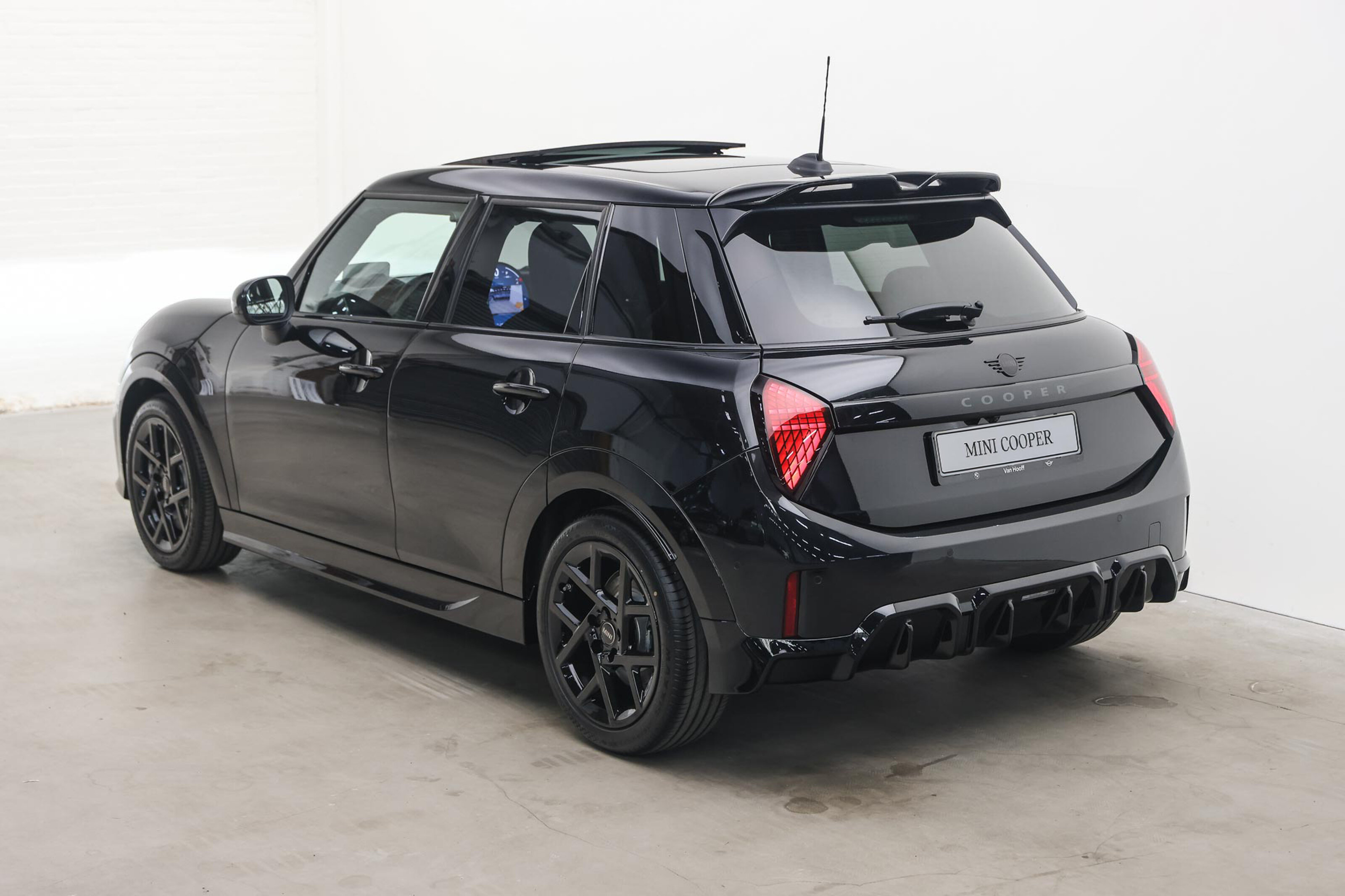 MINI 5-Deurs Hatchback Cooper C Automaat