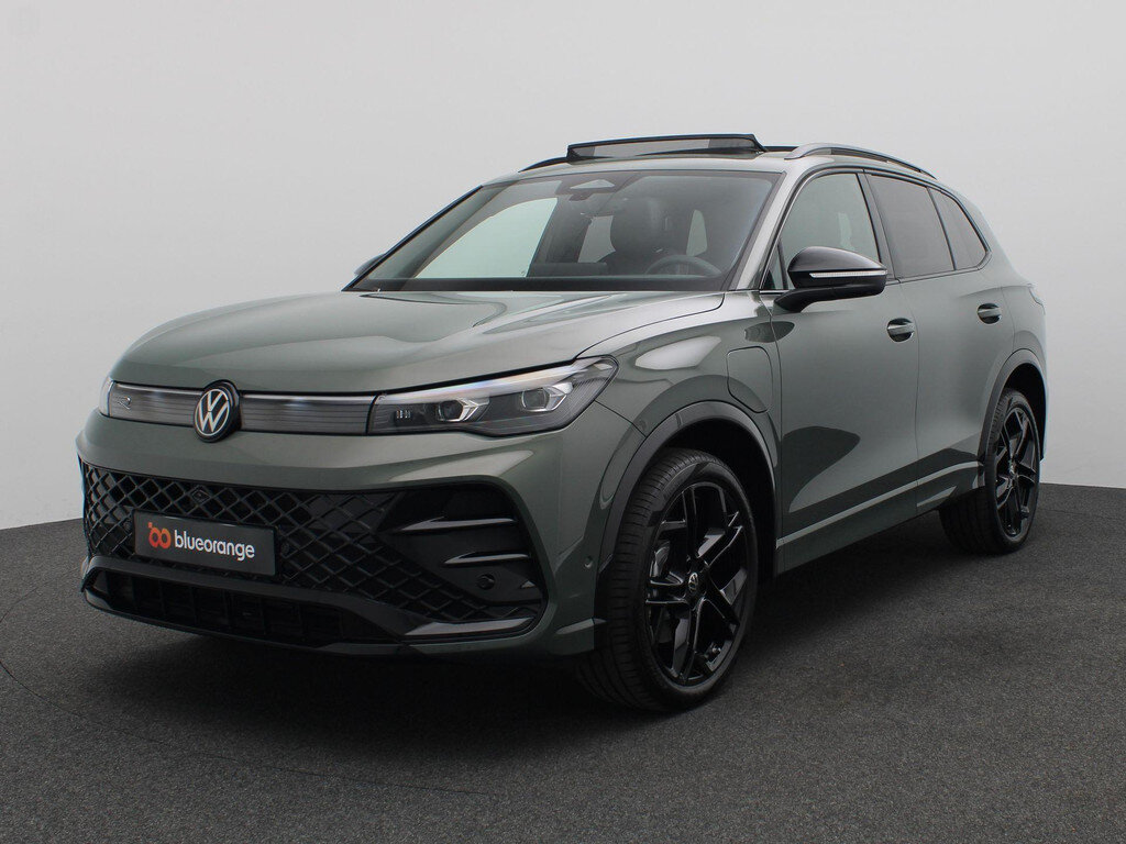 Volkswagen Tiguan 1.5 eHybrid R-Line Edition 272PK DSG Pano-Schuifdak, Black Style