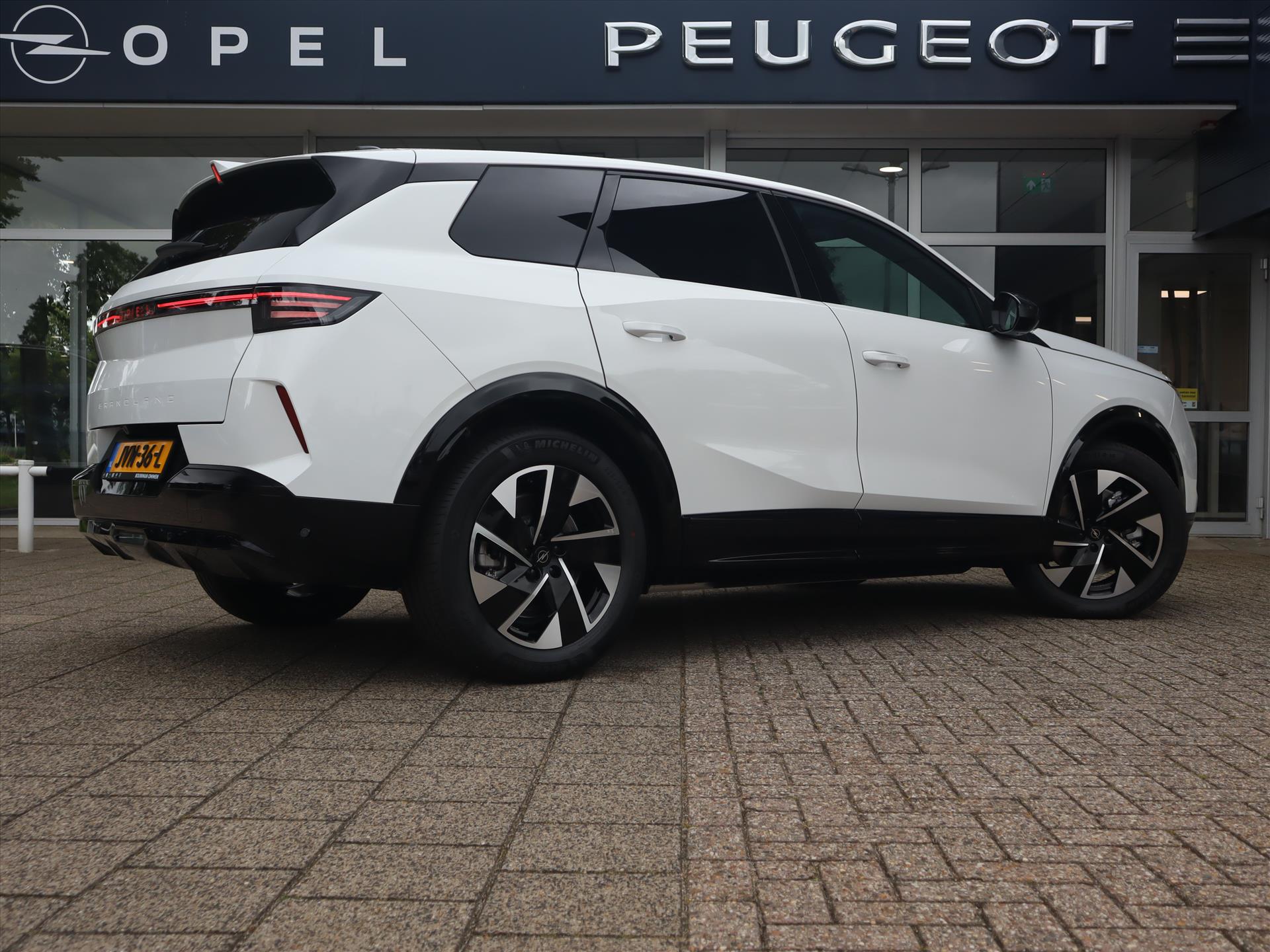 Opel Grandland EV GS 73kWh 213PK Automaat, Rijklaarprijs, Adaptieve cruise control Head Up display Warmtepomp - Afbeelding 5