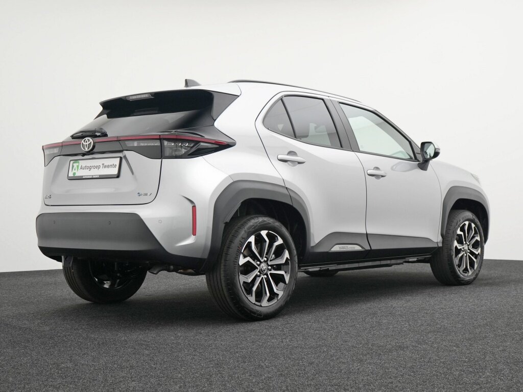 Toyota Yaris Cross 1.5 Hybr 130 Executive | Private lease 599 - Afbeelding 2