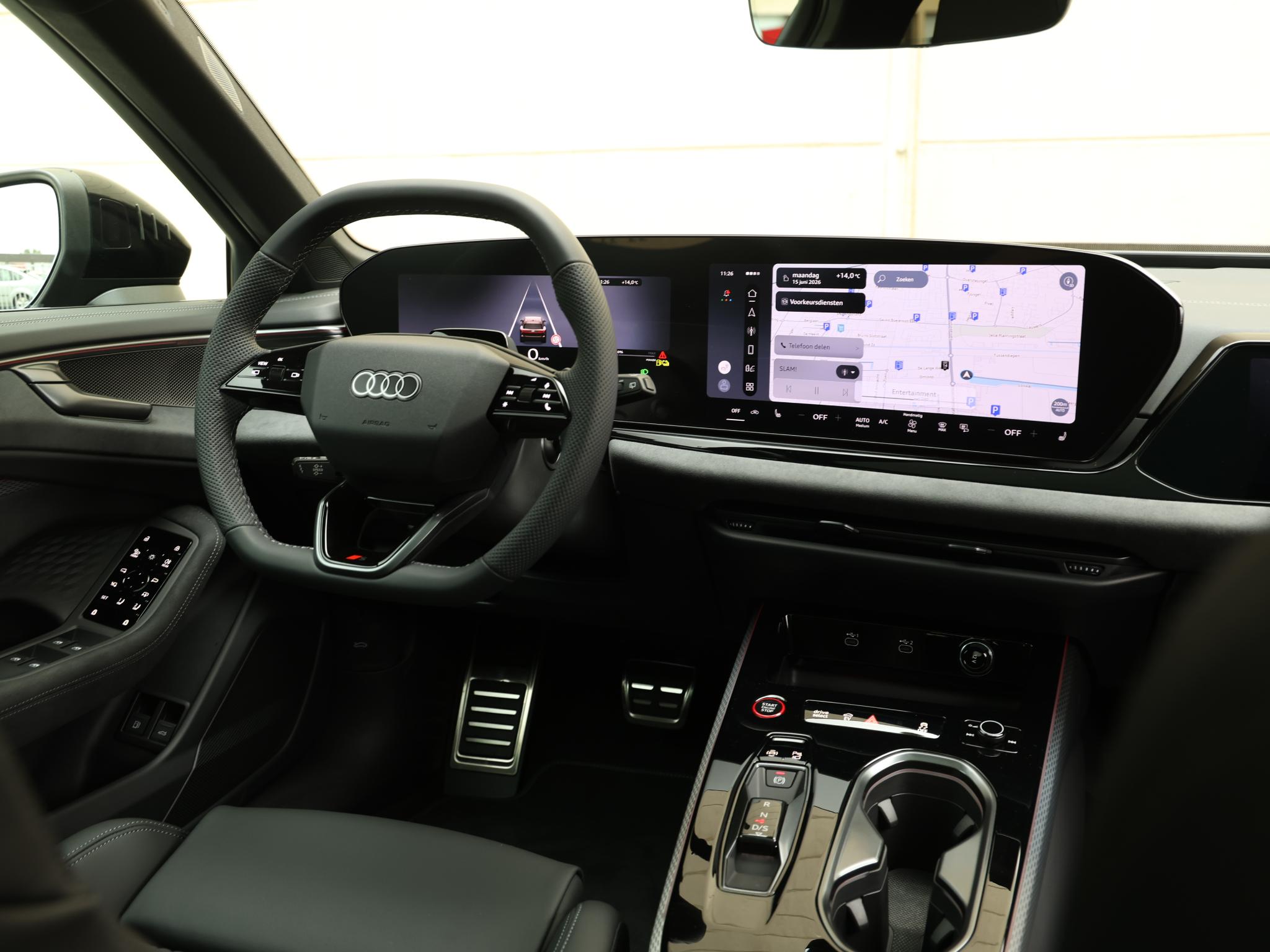 Audi A6 Avant S edition Competition e-hybrid 270 kW / 367