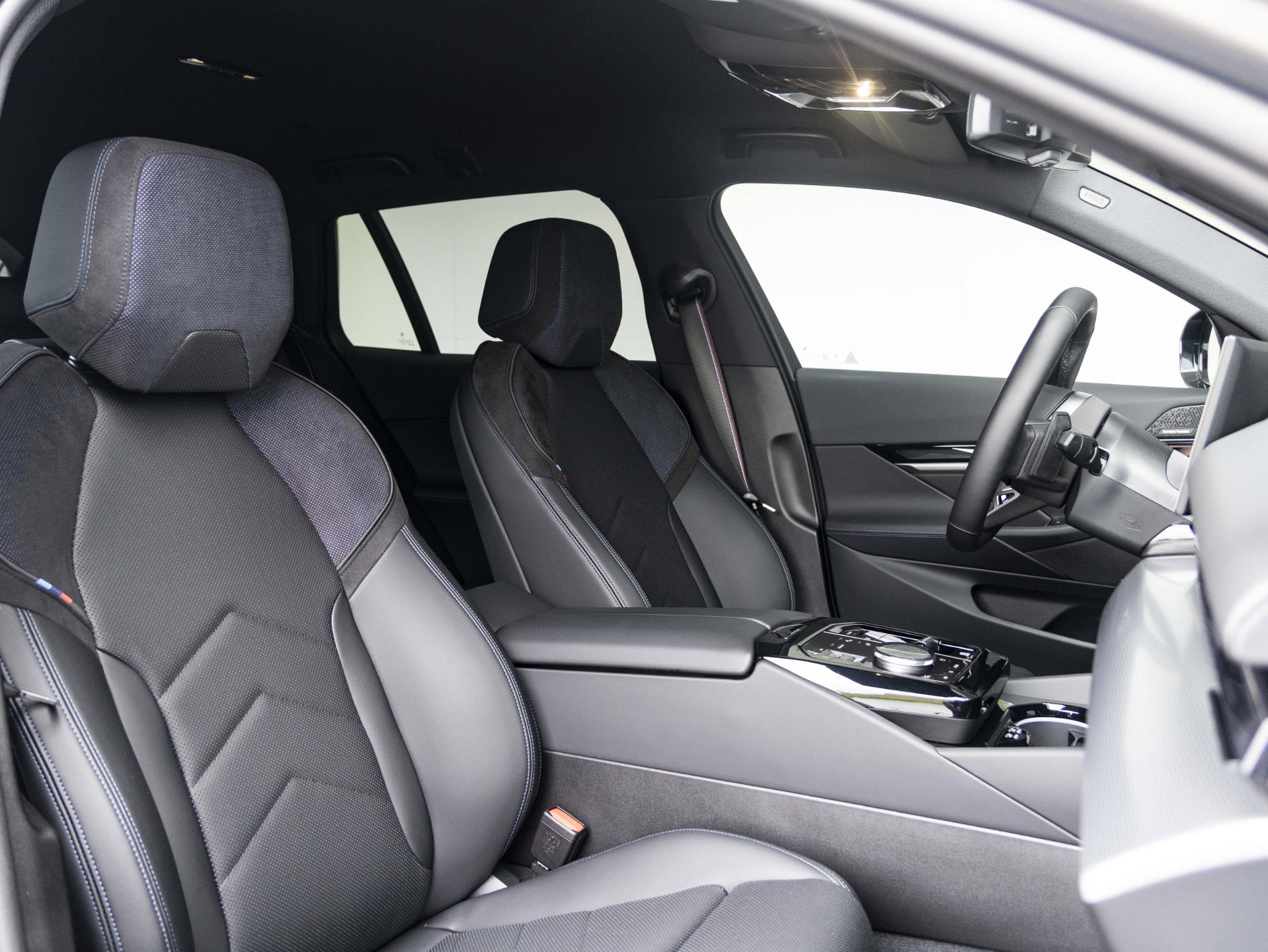 BMW 5 Serie Touring 550e xDrive - Afbeelding 4