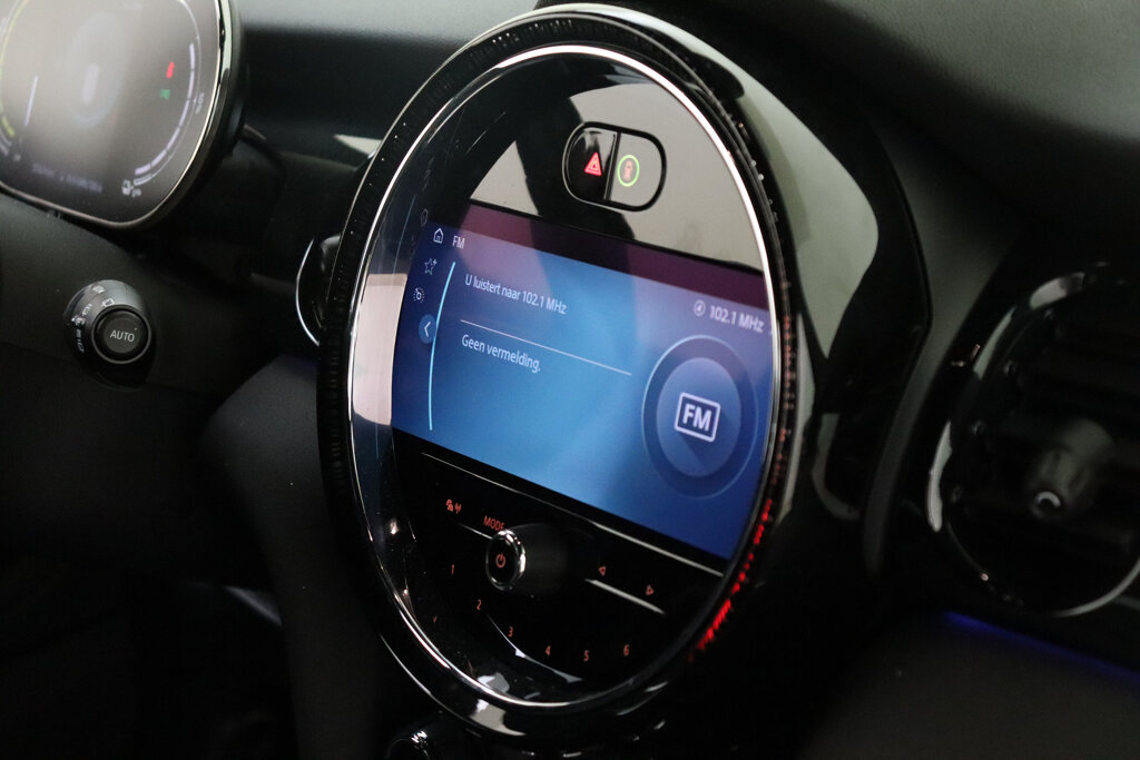 MINI Electric 18