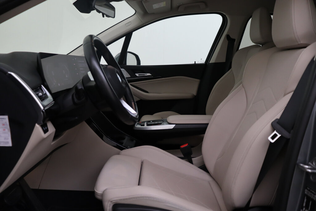 BMW 2 Serie 12
