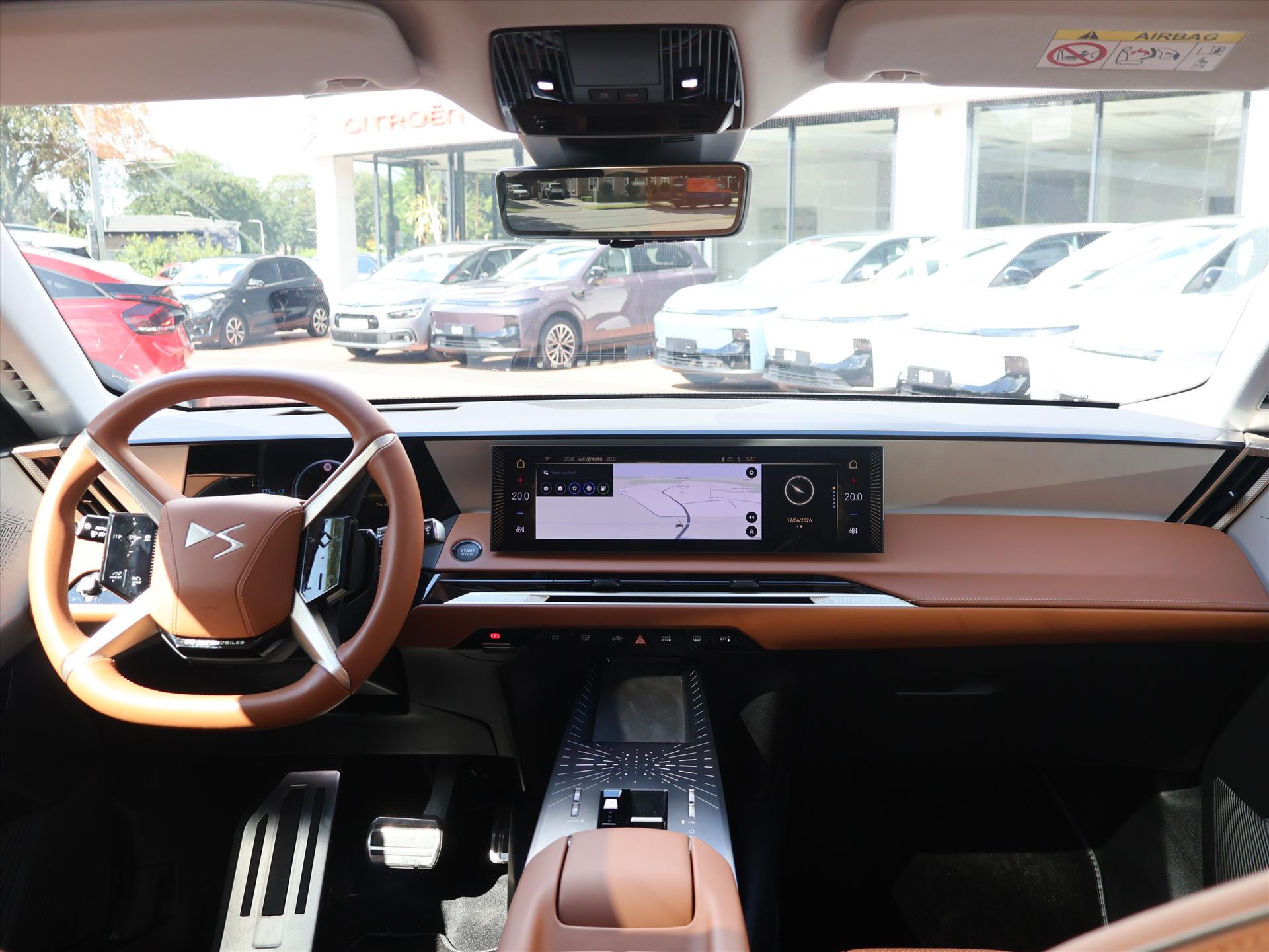 DS N°8 73,7 kWh 230PK Automaat Étoile, Rijklaarprijs | Lederen interieur | Focal HiFi | Panoramadak | Stuurverwarming - Afbeelding 5