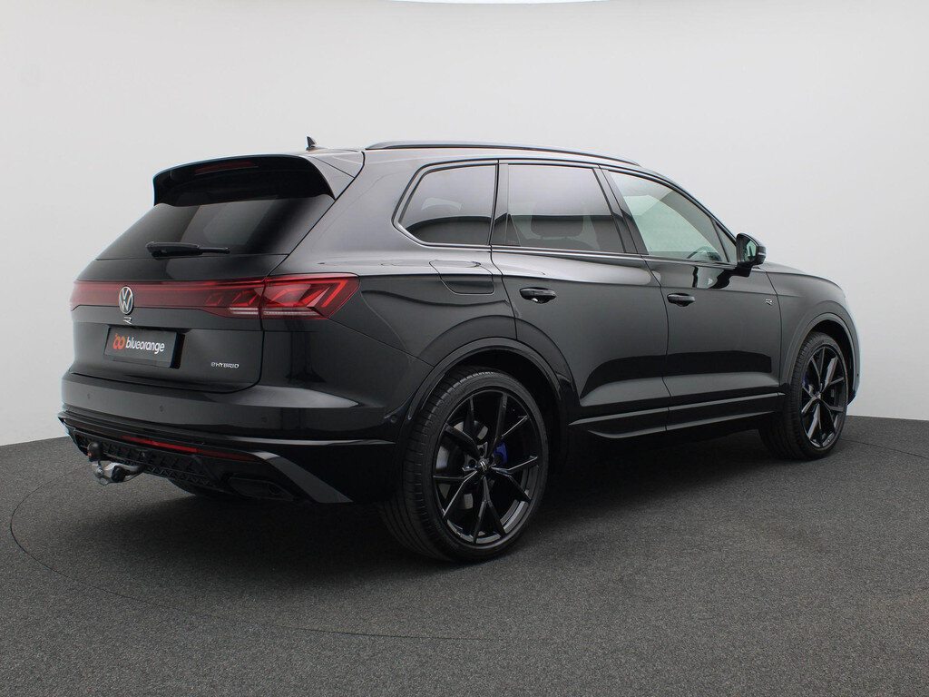 Volkswagen Touareg 3.0 TSi eHybrid 4MOTION R Edition 462PK Aut. Final Edition, Pano - Image 4
