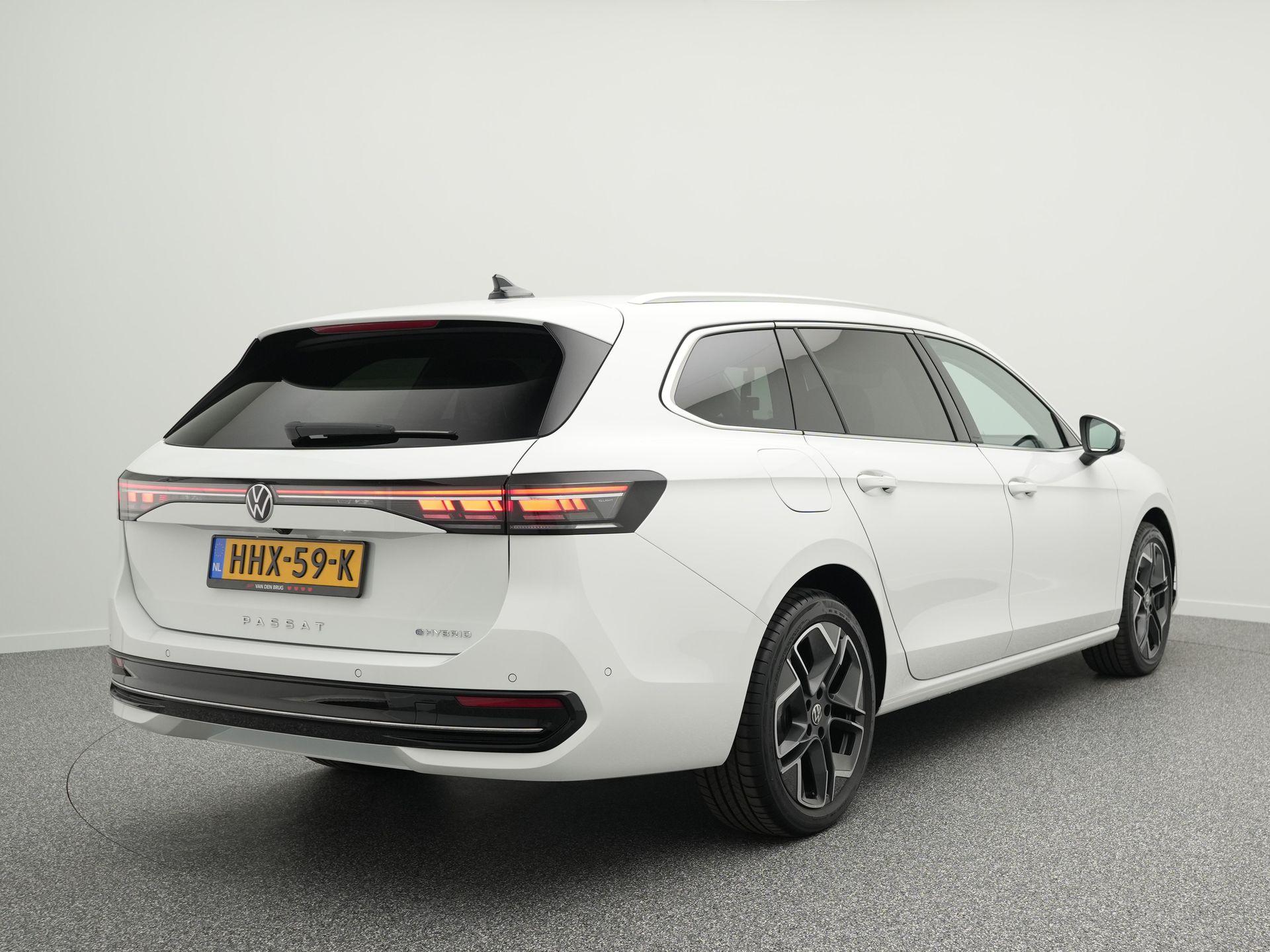 Volkswagen Passat Variant 1.5 eHybrid 204pk Elegance Business - Afbeelding 3