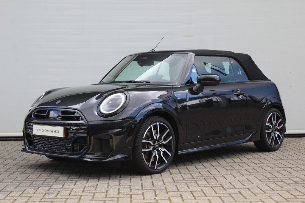 MINI Cooper S Cabrio 1