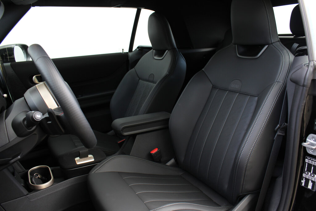 MINI Cooper S Cabrio 10