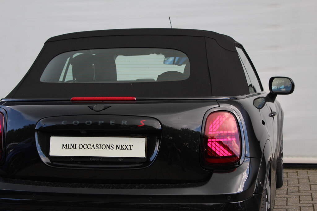 MINI Cooper S Cabrio 13