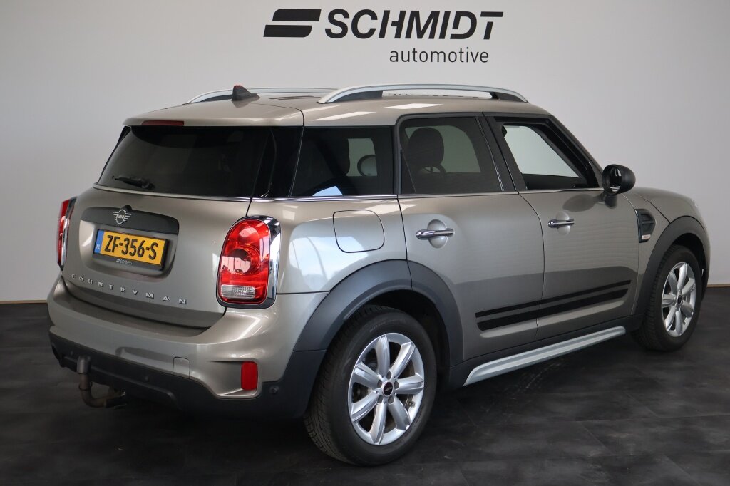 MINI Countryman Mini 1.5 Business Edition | Trekhaak | Navigatie | Cruise Control - Afbeelding 3