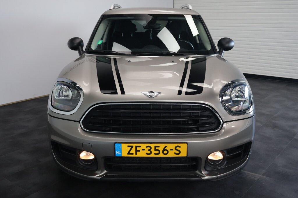 MINI Countryman Mini 1.5 Business Edition | Trekhaak | Navigatie | Cruise Control - Afbeelding 5
