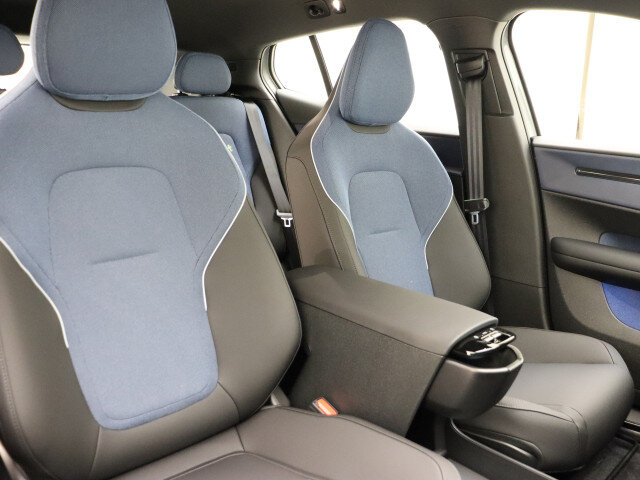 Volvo EX30 Extended Range Plus - Afbeelding 4