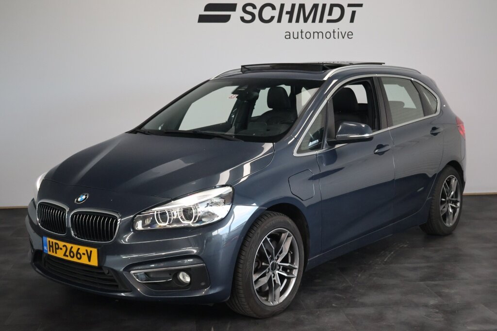 BMW 2 Serie Active Tourer 225xe High Executive Sportline | Panoramadak | LED | Leder