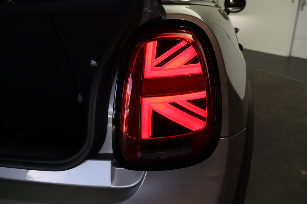 MINI Cooper 18
