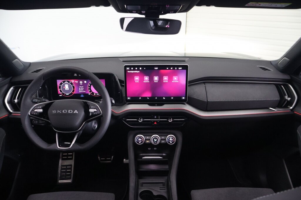 Škoda Kodiaq 1.5 TSI mHEV 110kW Sportline DSG | Trekhaak | Panoramadak | 7p - Afbeelding 2
