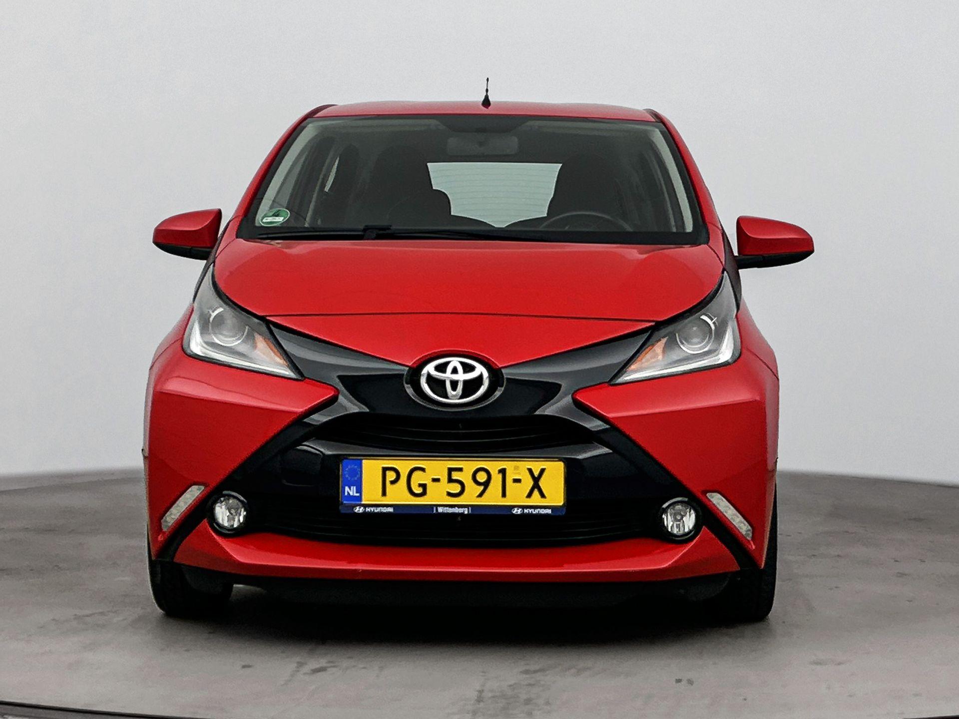 Toyota Aygo 1.0 VVT-i X-PLAY - Afbeelding 5